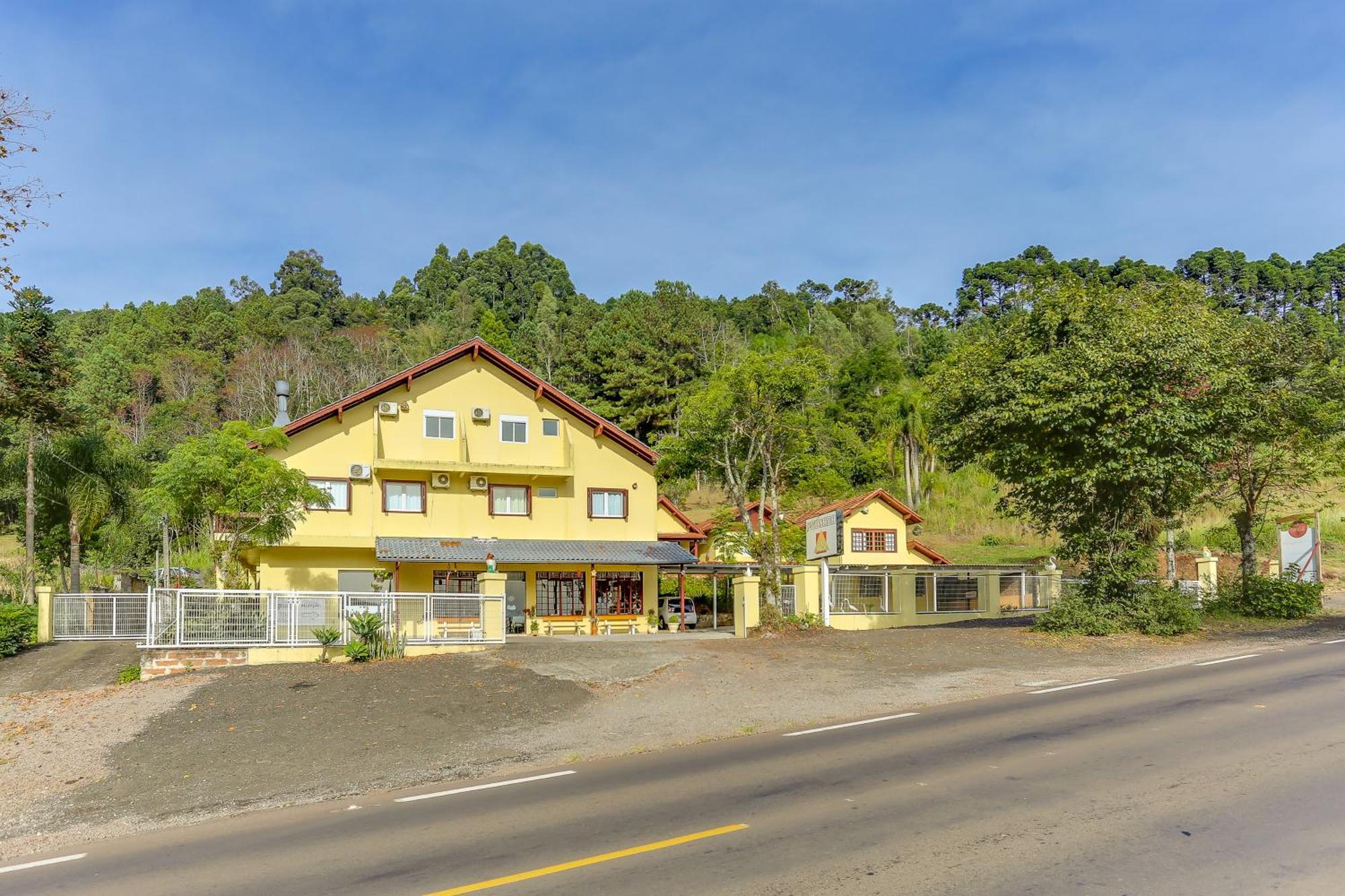 Pousada Tio Mica - Quitinetes Nova Petropolis Exteriör bild